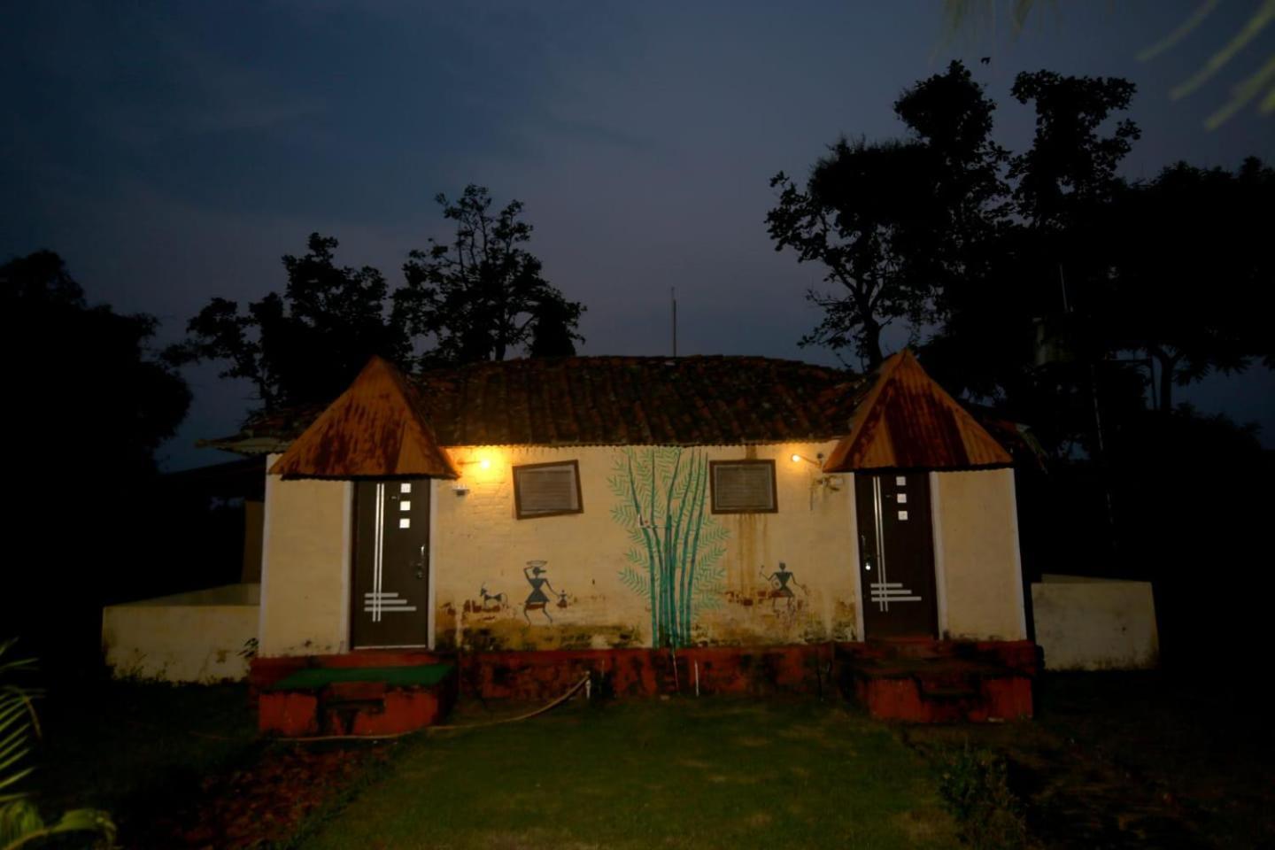 Tribal Wood Resort Dhanwār Zewnętrze zdjęcie